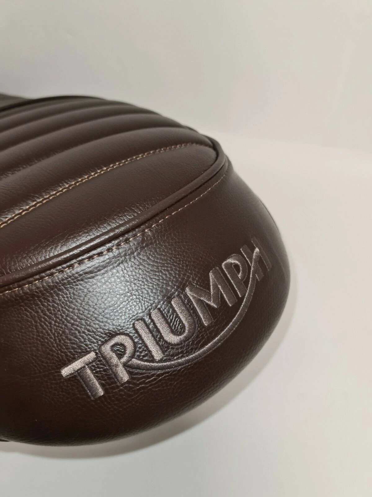 Triumph Comfort Seat Brown 6 Triumph Comfort Seat Brown - Image 4